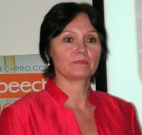 Юлия Хитрова: «Нашей целью было добиться естественного общения человека с информационной системой» 