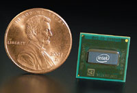 Благодаря компактным размерам Atom на одной 300-миллиметровой кремниевой пластине может уместиться сразу 2,5 тыс. процессоров