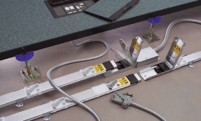 Рисунок 6. Пример шинопровода, установленного под фальшполом.