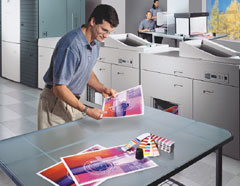 В компании Xerox считают, что развитию рынка цифровой печати в России способствует общий экономический рост, причем, по его прогнозам, в 2007 и 2008 годах следует ожидать сохранения этой тенденции