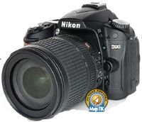 Цифровой зеркальный фотоаппарат Nikon D90 — первый подобного типа, поддерживающий возможность видеосъемки