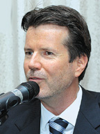 Оуэн Кемп, генеральный директор НР Россия: «ИТ из платформы для бизнеса превращается сегодня в его двигатель»