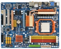MA790GP-DS4H — предшественница новой карты с технологией Ultra Durable 3; изменения в первую очередь направлены на уменьшение температуры и увеличение ресурса работы
