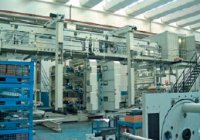 Привлекла внимание и находящаяся на стадии сборки 8-красочная флексомашина стекового построения с шириной печати 1800 мм; основная сфера её применения — печать на картонной упаковке с плотностью материала до 250 г/м<sub>2</sub> 