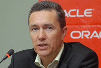 По заверениям Еспера Андерсена, Oracle будет продолжать работу над снижением стоимости владения, повышением производительности и управляемости программного обеспечения 
