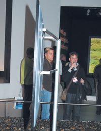 Плазма тоже похудела — меньше 2,5 см в толщину