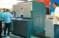 Стенд Hewlett-Packard. HP Indigo WS6000 работала под управлением нового сервера HP SmartStream Labels and Packaging, разработанного совместно с EskoArtwork и включающего новую версию системы управления цветом и обработки файлов 