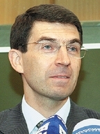 Новые задачи отрасли, по мнению Игоря Щеголева, прежде всего связаны с созданием условий для увеличения в общем объеме национального информационного пространства доли достоверной, востребованной обществом информации 