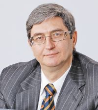 ВЛАДИМИР ПОЛУТИН: «Россия во второй половине 90-х — начале 2000-х годов потеряла многих хороших исследователей, но научные школы остались, и их молодые представители работают у нас в лаборатории».