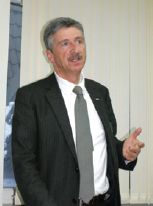 Й. Аумиллер отмечает, что Autoprint подойдёт не всем. Но типографиям, в которых часто переходят с одного заказа на другой, концепция позволить выжать максимум из машин и сократить расходы на обслуживающий персонал 