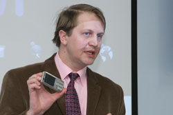 Игорь Харлашкин: "Потенциально возможности наших смартфонов безграничны!"