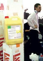 По заявлению производителя, китайские чернила LiMey уже несколько лет эксплуатируются на широкоформатных принтерах Encad, HP, Roland, Mutoh, Mimaki и др. 