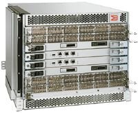 Система DCX-4S Backbone предназначена для предприятий среднего бизнеса, которые выберут ее в качестве более недорогой магистрали хранения