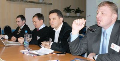 Сделав главную ставку на продажу расходников для полиграфии, руководство 