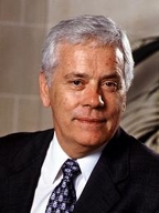 Исполнительным директором совместного проекта назначен Барри Макгоу, руководитель программ в области образования Организации по экономическому сотрудничеству и развитию 