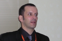 Аарон Дэвис: "Архитектура InRow на 15% снижает потребление энергии системами охлаждения центра обработки данных" 