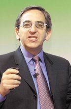 Норман Джуда провозгласил принцип «коммунальности» платформы, основанный на единой модели программирования как для локальных центров обработки данных, так и для облаков