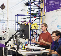 В Google ищут идеи, которые помогли бы большому числу людей, особенно остро нуждающимся. Идеи должны быть простыми и экономичными, но иметь долгосрочные последствия