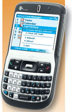 HTC S620 оснащен удобной QWERTY-клавиатурой, предназначенной для работы с текстовыми сообщениями, а также экраном с горизонтальной ориентацией