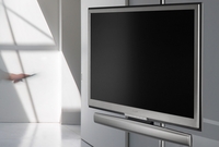 Sharp представила новую серию ЖК-телевизоров, еще более тонких и обладающих экранами большего размера, чем предыдущие модели компании 