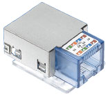 Рисунок 3. В элементы СКС Real10 UTP компании R&M встроены изолированные друг от друга отрезки фольги, благодаря чему удается значительно уменьшить уровень межкабельных наводок. По сравнению с требованием стандартов запас по параметру PSANEXT составляет 