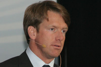 Биргер Стен отметил, что прежние льготные предложения офисных продуктов Microsoft для студентов были слишком дороги 