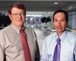 Майк Хмел, ИТ-директор FedEx Ground и Джон Эйлло, старший технолог, делают акцент в своих методах эффективной работы на подлинном партнерстве 