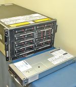 С заделом на будущее. Новые серверы HP пятого поколения с процессорами AMD Opteron 2300 и увеличенным объемом оперативной памяти оснащаются двумя адаптерами 10 Gigabit Ethernet, однако серверное шасси будет поддерживать такие высокоскоростные соединения лишь с середины ноября после выпуска новых модулей виртуализации ввода/вывода HP Virtual Connext Flex-10.