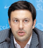 По словам Милана Прохаски, в программе Software United заложена идея предложить разработчикам платформу для создания открытых решений как для «настольных», так и для серверных применений