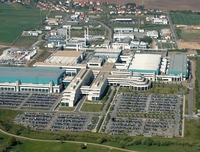 AMD вложит в новую производственную компанию права на интеллектуальную собственность и заводы в Дрездене