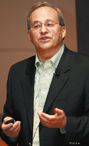 Джастин Раттнер: «Через десять лет транзисторы, которые мы будем делать, могут выглядеть совсем не так, как транзисторы, которые мы выпускаем сегодня. Это не означает конец действия закона Мура»