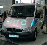 Автомобиль ДПС, оборудованный аппаратурой радиосвязи стандарта Tetra