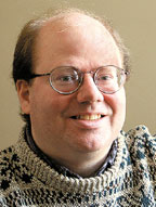 Ларри Санджер: «Сейчас действительно нужен ресурс, способный воспринять усилия большего числа добровольцев. Wikipedia, при полной открытости для оскорбительных и анонимных материалов, на деле закрыта для тех, кто считает недопустимым для себя работать в такой обстановке»