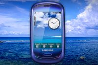 Такие сотовые телефоны вам определенно не захочется носить в кармане 