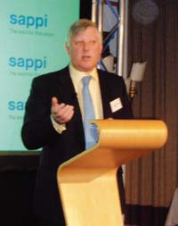 Исполнительный директор Sappi Fine Paper Europe Бери Виерсум напомнил о важности печатных носителей и качественной бумаги для маркетинга бренда