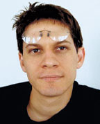 Позиция GNOME по отношению к OOXML вызвала немало споров после того, как в начале нынешнего года основатель GNOME Мигуэль де Икаcа назвал OOXML «отличным стандартом»