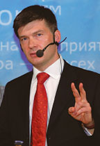 Дмитрий конаш: «Цена новейших четырехядерных процессоров Xeon 7300 не превысит стоимость двухядерных процессоров предыдущего поколения»