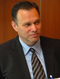 Павел Бетсис: "Мы намерены поднять на гораздо более высокий уровень отношения с федеральными организациями и стать 'доверенным советником' в решении наиболее важных для них вопросов"  Павел Бетсис: "Мы намерены поднять на гораздо более высокий уровень отношения с федеральными организациями и стать 'доверенным советником' в решении наиболее важных для них вопросов"