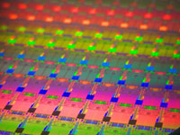 Процессоры Atom будут производиться с использованием нового 45-нанометрового техпроцесса Intel 