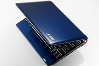 Нетбук Aspire One имеет габаритные размеры 249x170x29 и весит чуть менее килограмма (в конфигурации с SSD-накопителем) 