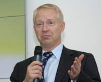 Жан-Пьер Вандромм: «Сегодня в нашем портфеле имеются любые телекоммуникационные услуги, которые могут понадобиться предприятиям или частным пользователям»