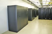 Рисунок 7. ЦОД ISG рассчитаны на обслуживание вычислительных мощностей крупных корпоративных клиентов, хранение и обработку данных с защищенной сетевой инфраструктурой. Они предоставляют каналы связи до крупных коммутационных узлов (ММТС 9 и ММТС 10). Расчетный срок строительства каждого нового ЦОД ISG составляет 6-12 месяцев, а средние затраты — около 100 млн руб. на 300 стоек.