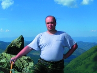 «Поскольку для разных проектов требуются разные операционные системы, мы вынуждены пользоваться решениями для каждой из них», Дмитрий Иртегов, заведующий учебно-научной лабораторией НГУ-Parallels