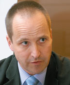 Лотар Мишель: «Поручать заботам сторонней компании лучше лишь стандартные элементы системы защиты»