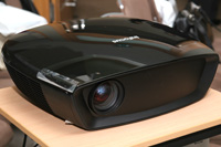 В узнаваемом корпусе InFocus PlayBig IN83 размещена новая "начинка" 