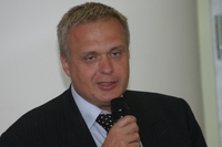 Евгений Лисицин с удовлетворением отметил, что Россия характеризуется наибольшей среди стран мира долей «интенсивно подключенных» пользователей. 