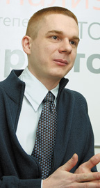 Евгений Олейник: «Выпуск Windows Server 2008, SQL Server 2008 и Visual Studio 2008 является одним из важнейших событий в истории нашей компании и во многом определяет новую технологическую платформу Microsoft»