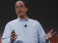 Карл Басс: «Сегодня надо обеспечить оперативный обмен идеями, позволяющими без лишней сложности и затрат ресурсов создать лучшее изделие. Наши решения особенно актуальны для бизнеса, которому важны гибкость, оперативность и цена» 