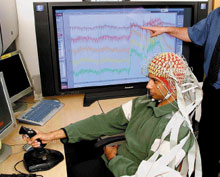 В начале октября на конференции ассоциации Association for Computing Machinery исследователи представили первые результаты экспериментов по мониторингу нагрузки на пользователя с помощью fNIRS