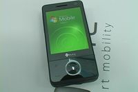 Как и Touch Diamond, Touch Pro – готовый к эксплуатации в сетях третьего поколения смартфон, работающий под управлением Windows Mobile 6.1 Professional 